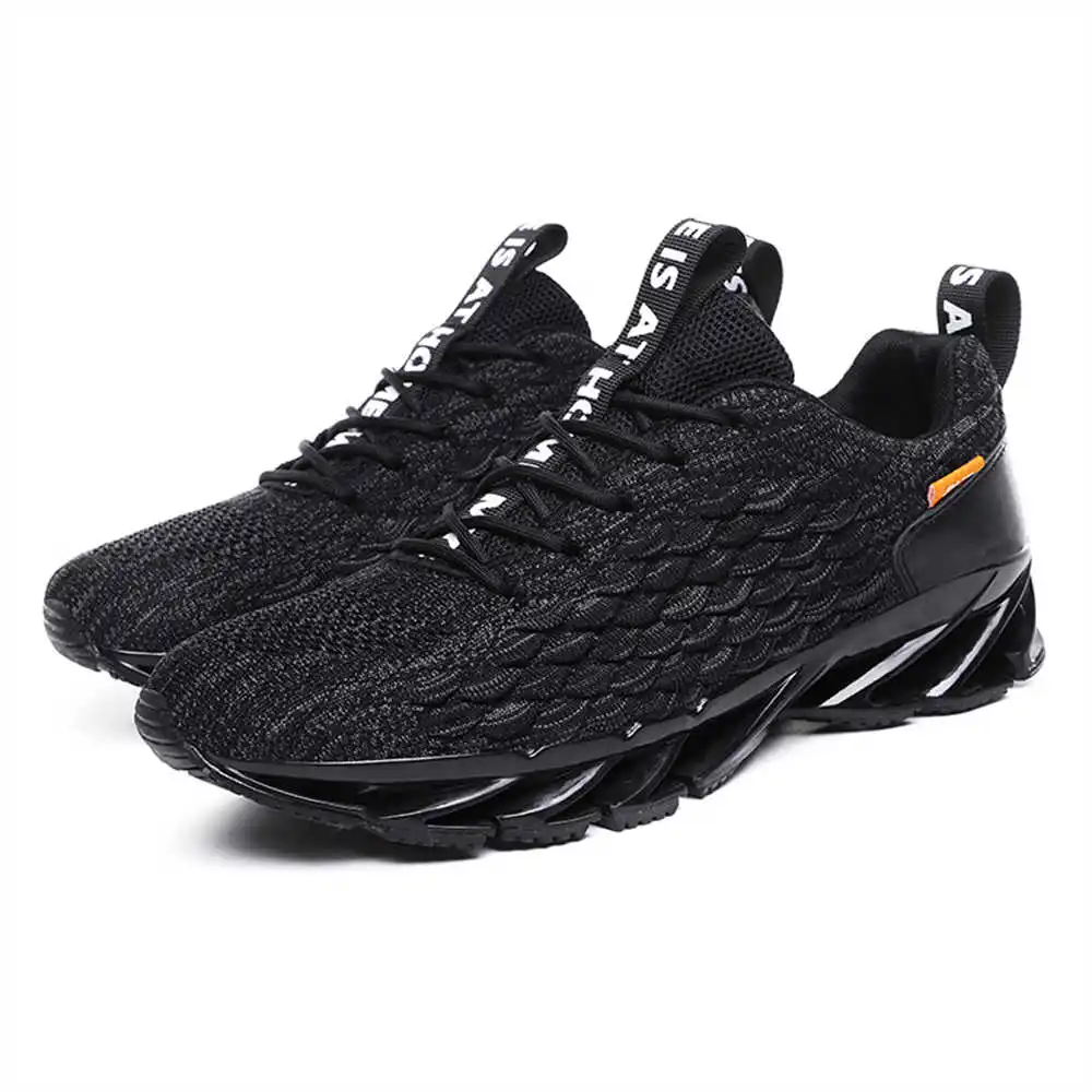 size 44 size 39 walking shoes  - Street Fashion Canada 评论和价格