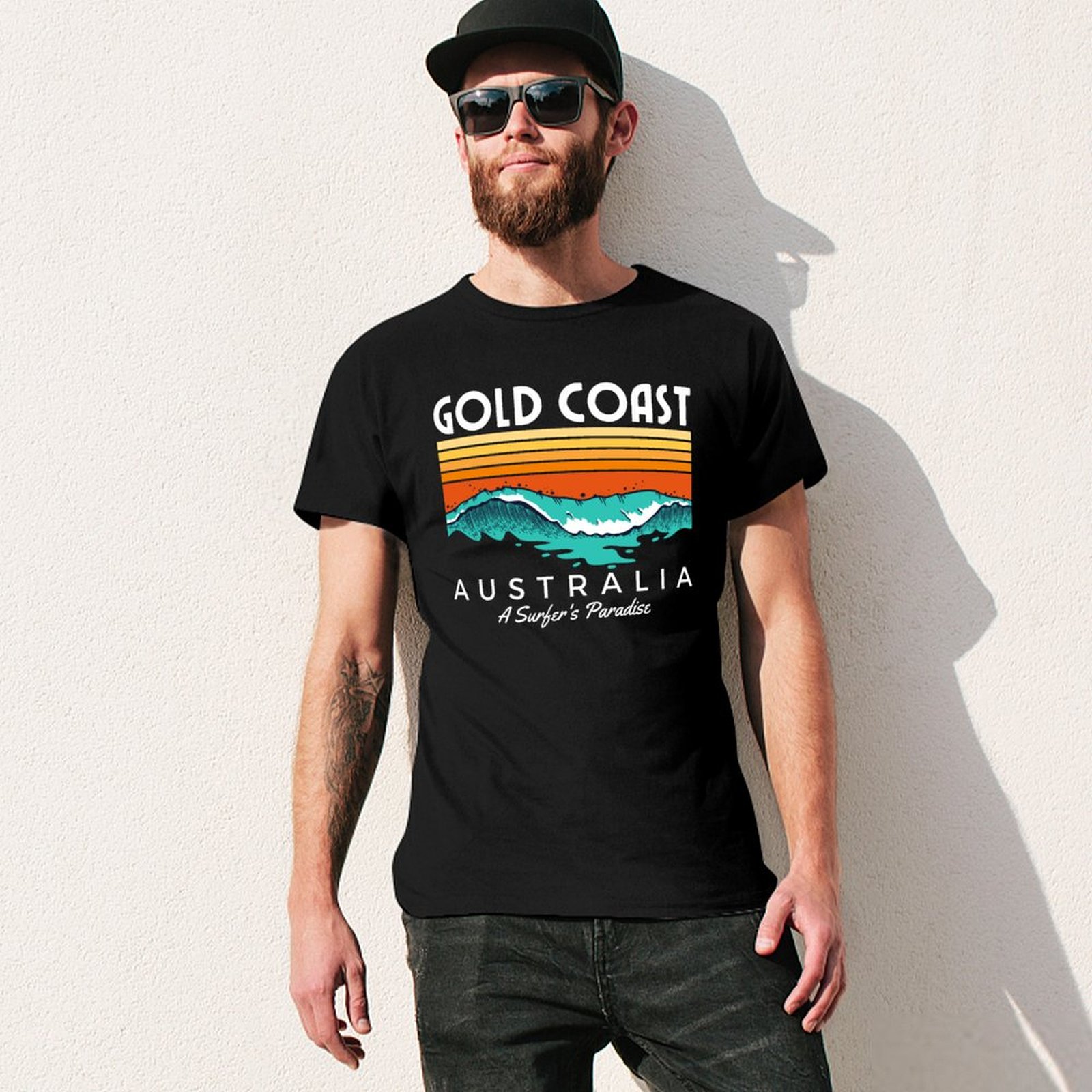 Gold Coast Australia A Surfer' - Street Fashion Australia 评论和价格
