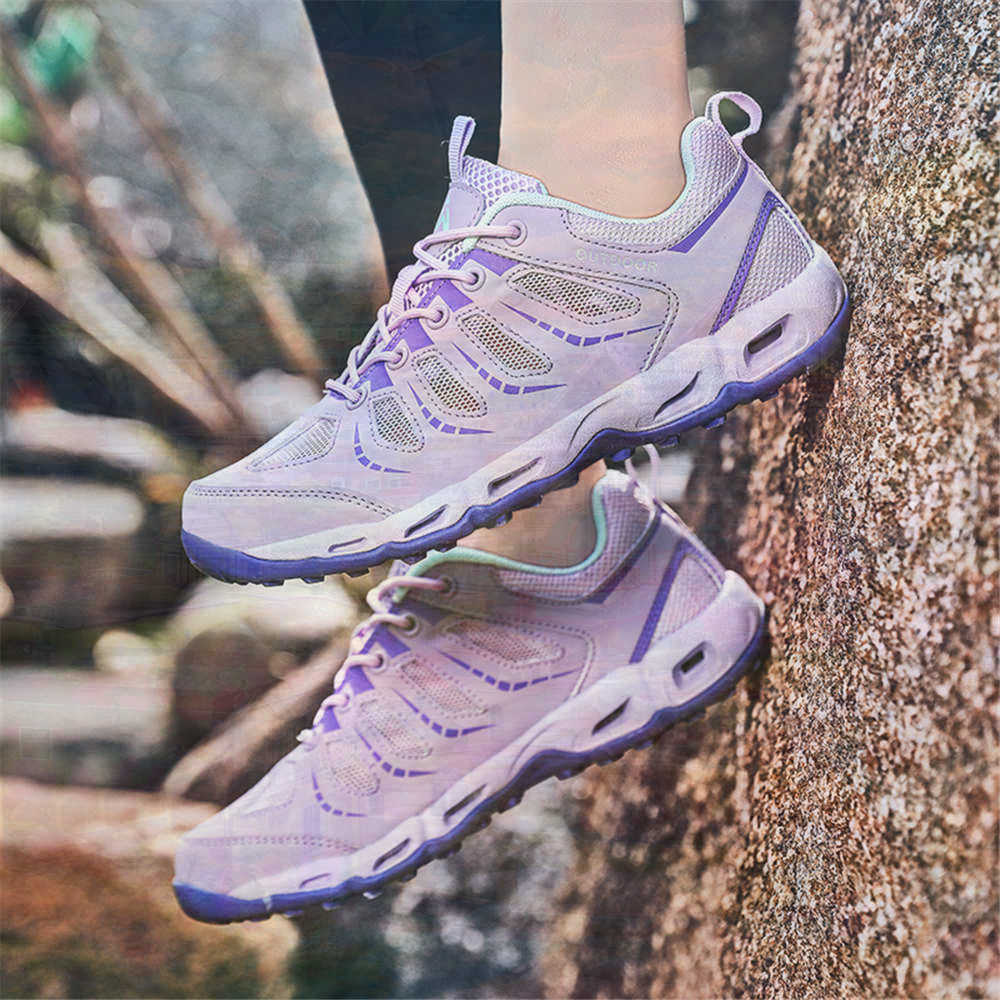 Sumer Round Tip Silver Sneaker - Street Fashion Canada 评论和价格